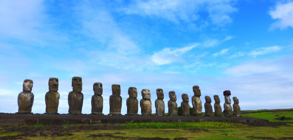 como visitar a ilha de páscoa no verão, veja dicas de viagem para o chile mega tour destinos viagem de onibus para o chile