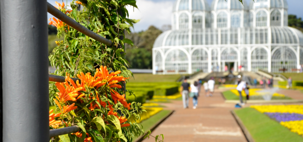 As capitais mais legais no brasil veja o que conhecer em curitiba capital paranaense mega tour destinos viagem de onibus